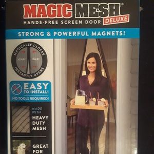 Magic Mesh Hands Free Screen Door